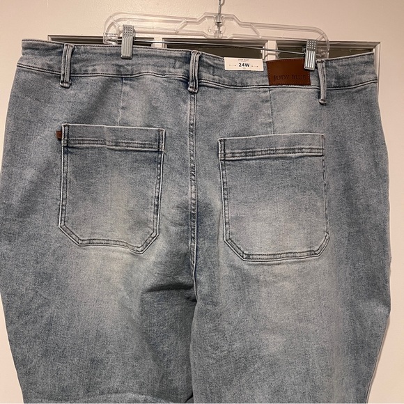NWT Judy Blue Denim Jogger Jeans Stretch Light Wash Denim Plus Size 24 W - Picture 6 of 15